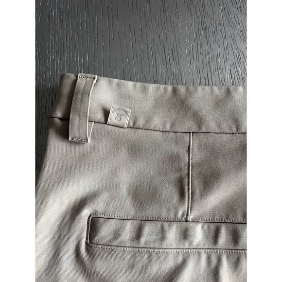 Lululemon Commission Shorts - Khaki 32 - Brand New, 11" Relaxed Fit - Picture 10 of 10